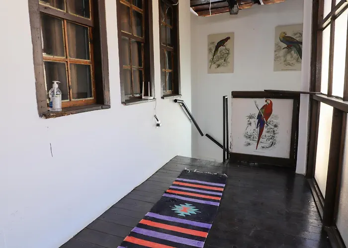 Hostel Edward Lear *