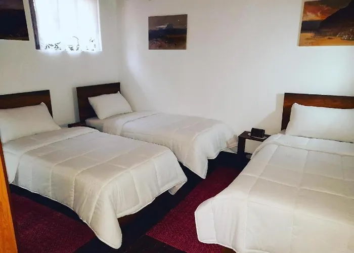 Edward Lear Hostel *