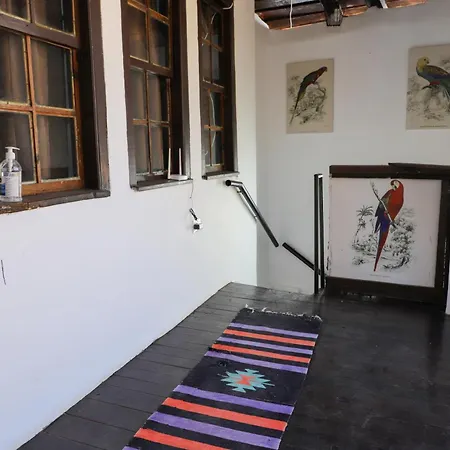 Hostel Edward Lear *