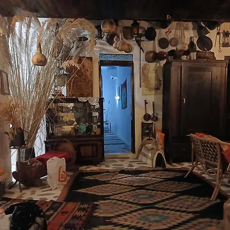 Edward Lear - Heritage Vandrarhem